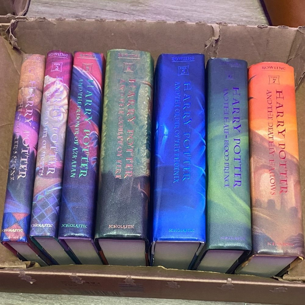 Scholastic Harry Potter Series - Colorful Edition